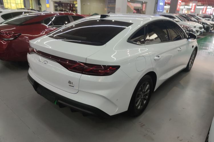 Used BYD Qin L 2025 DM-i Smart Drive 80KM Leading Model Rear Right 45 Deg