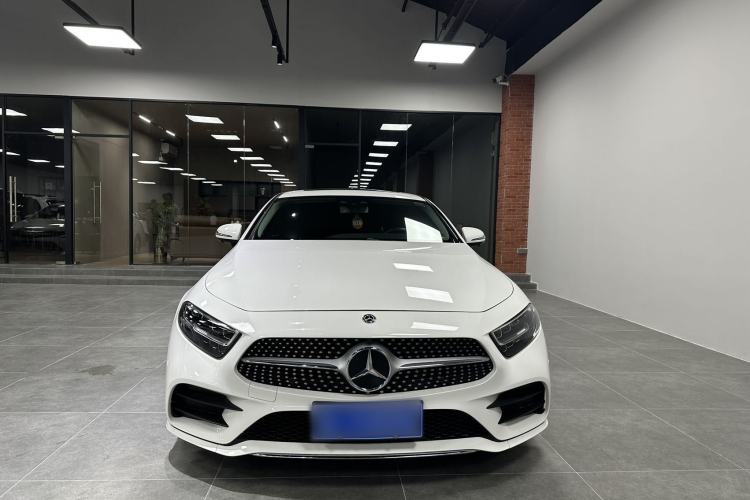 Used Mercedes-Benz CLS 2018 CLS 300 Luxury Model Exterior 1