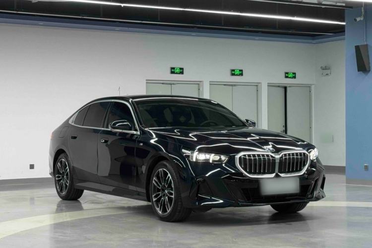Used BMW 5 Series 2025 530Li Leading Model M Sport Package
