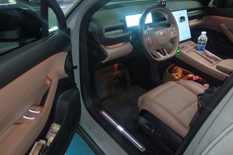 Used Nio ES6 2023 75 kWh Driver Seat