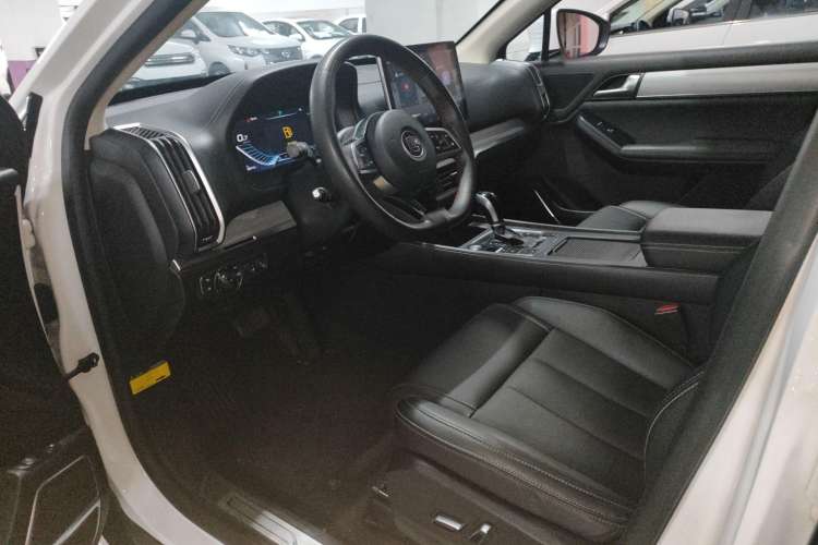 Used BYD Tang 2018 2.0T Automatic SmartConnect Prestige 7-Seater China V Standard