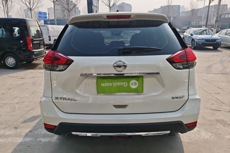 Used Nissan X-Trail 2023 Classic 2.0L Two-Wheel Drive Smart Connect Premium Edition
