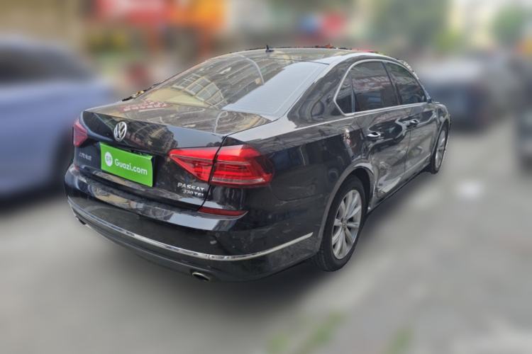 Used Volkswagen Passat 2016 330TSI DSG Luxury Edition Rear Right 45 Deg