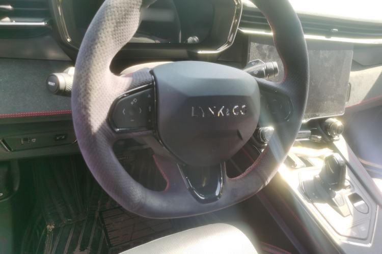 Used Lynk & Co 05 2020 2.0TD Four-Wheel Drive HypeHalo