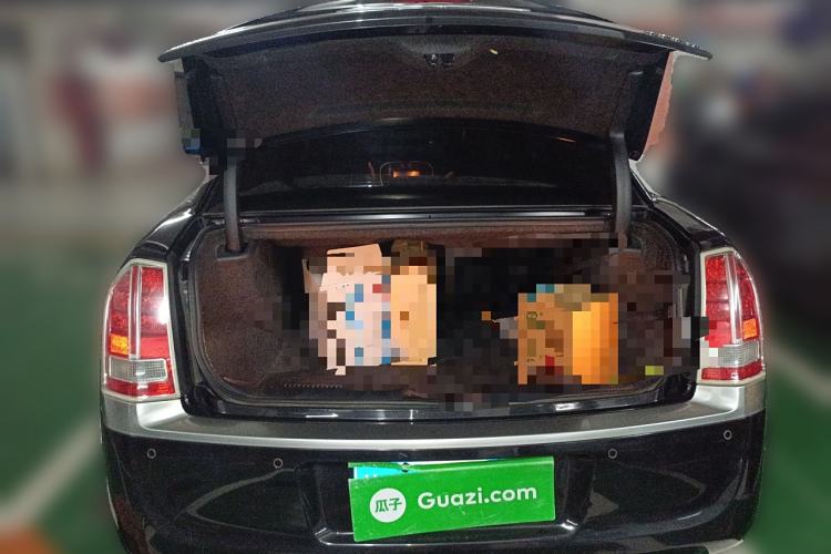 Used Chrysler 300C 2013 3.6L Premium Edition