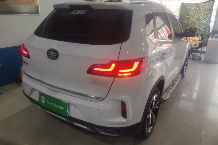 Used Bestune X40 2019 1.6L Automatic Luxury Edition China VI
