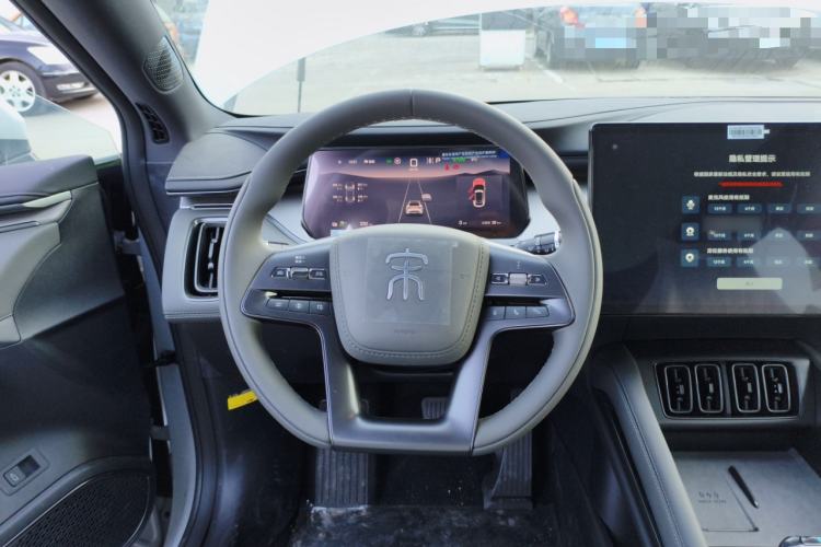 Used BYD Song L EV 2025 662 km Ultra-Range Version
