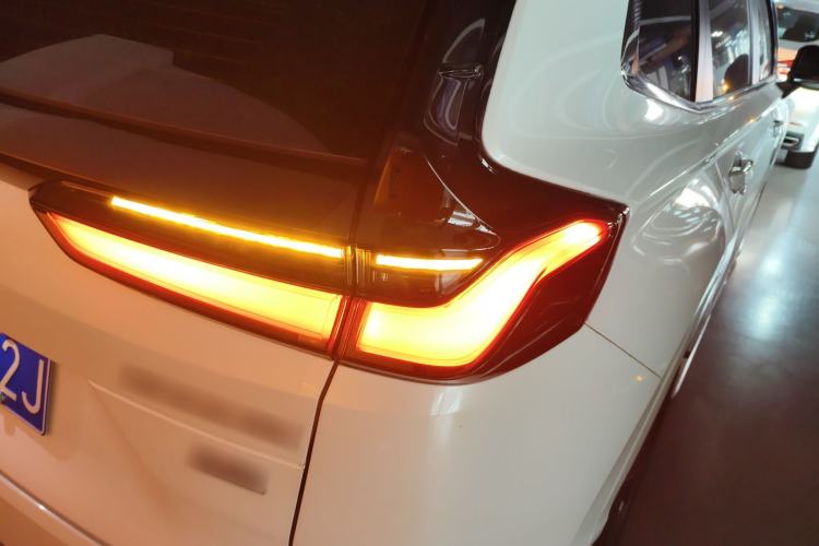 Used Honda Breeze 2023 240TURBO Two-Wheel-Drive Luxury Edition 5 Seats Right Rear Taillight