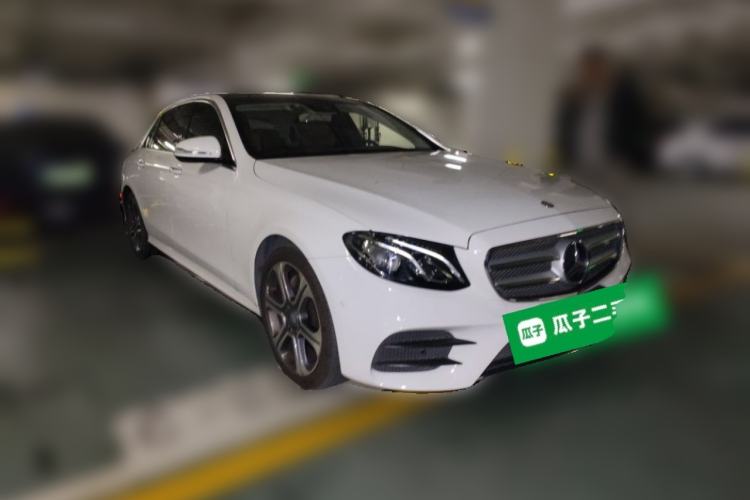Used Mercedes-Benz E-Class 2016 E 300 L Sporty and Stylish Model