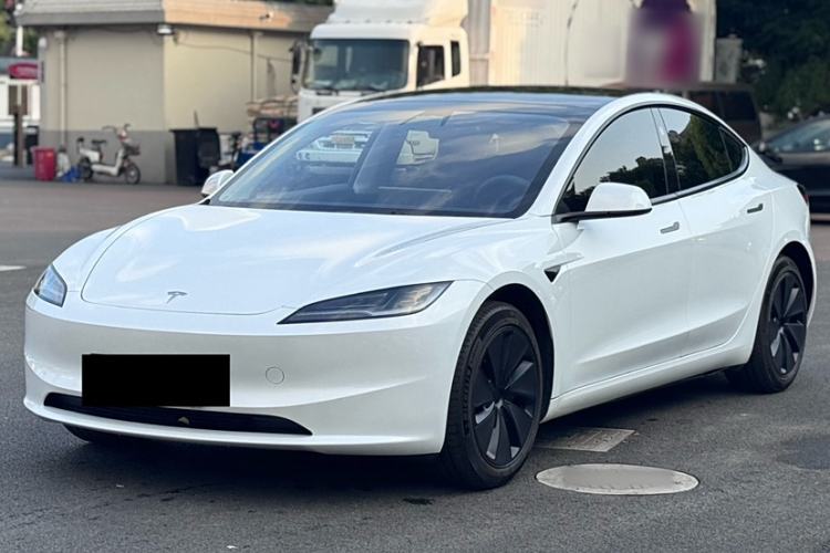 Used Tesla Model 3 2023 Rear-Wheel-Drive Version
