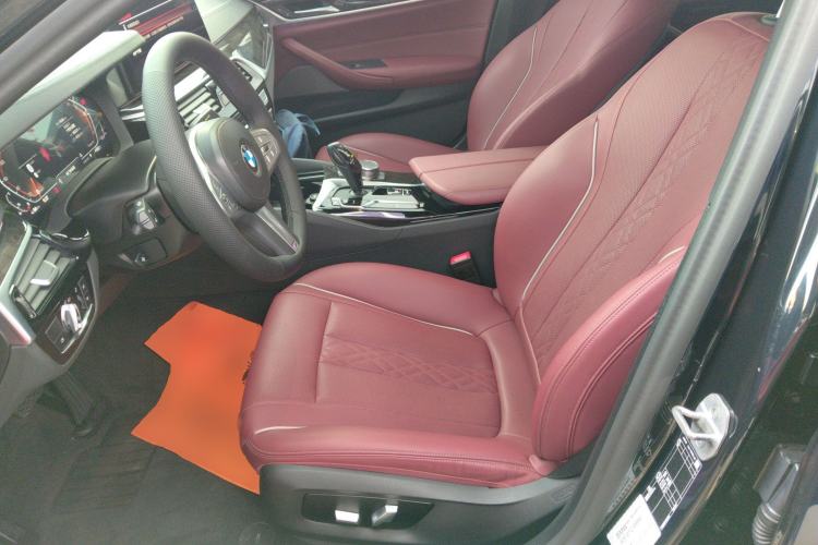 Used BMW 5 Series 2022 Second Facelift 525Li M Sport Package Left Front Seat
