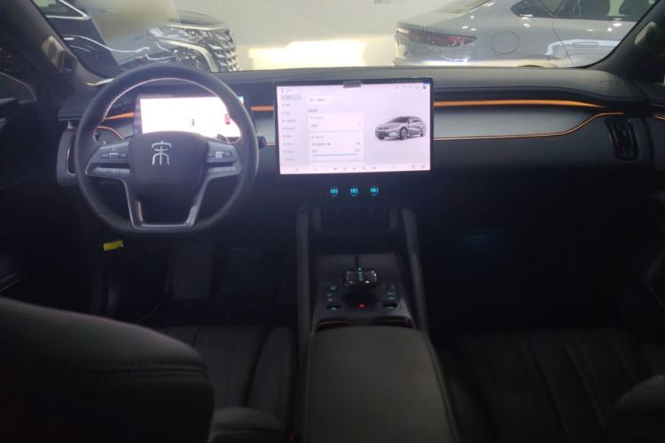 Used BYD Song L EV 2025 Intelligent Driving Version 662 km LiDAR Excellence Edition
