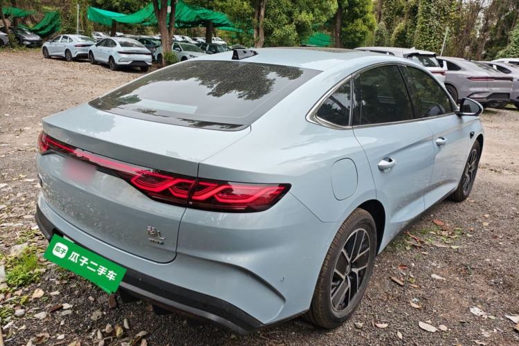 Used BYD Qin L 2025 DM-i Smart Drive 120KM Superior Model
