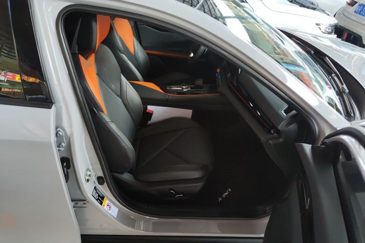 Used CHANGAN UNI-V 2022 1.5T Prestige Version Right Front Seat