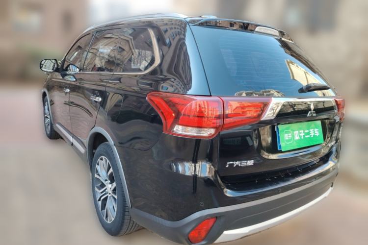 Used Mitsubishi Outlander 2016 2.4L 4x4 Elite Edition 5 Seats