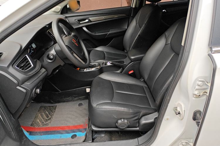 Used Roewe 360 2015 1.5L Automatic Luxury Edition
