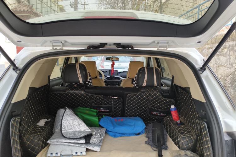 Used Dongfeng Fengon S560 2019 1.8L Manual Urban Model Trunk