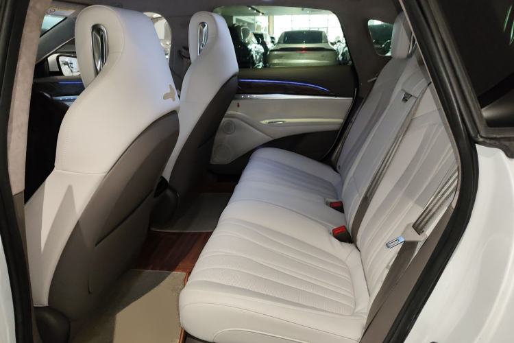 Used IM L7 2022 Dynamic Model Left Rear Seat