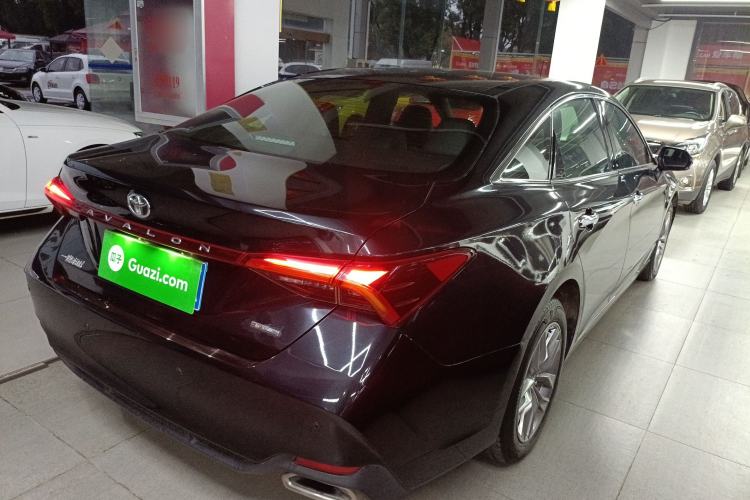 Used Toyota Avalon 2019 2.0L Luxury Edition China VI Standard