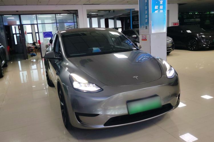 Used Tesla Model Y 2022 Rear-Wheel-Drive Version
