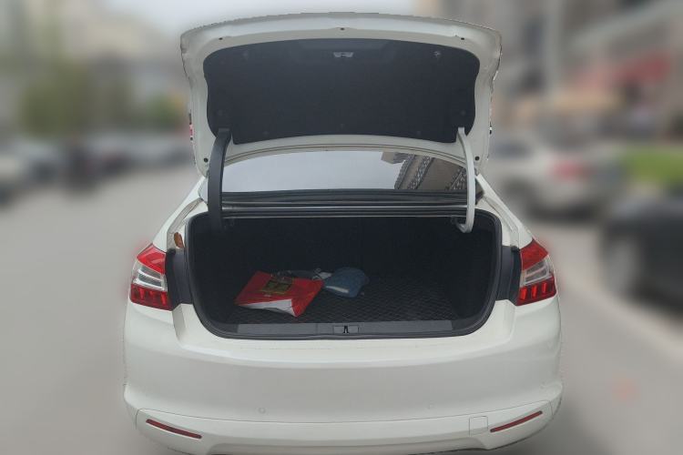 Used Peugeot 408 2014 1.8L Automatic Luxury Edition