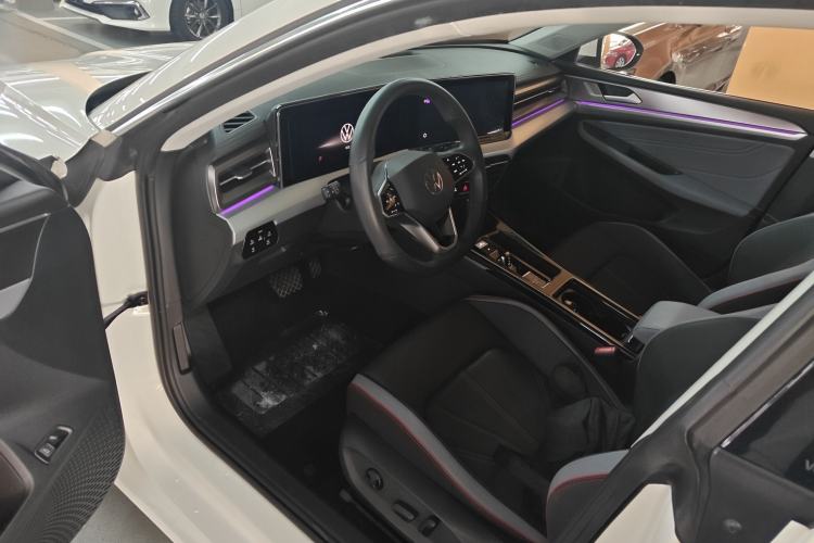 Used Volkswagen Lamando 2022 Lavida L 280TSI DSG Cool & Spicy Edition Driver Seat