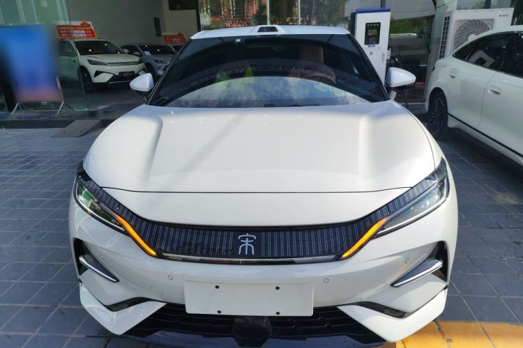 Used BYD Song L EV 2025 Intelligent Driving Version 662 km LiDAR Excellence Edition Front