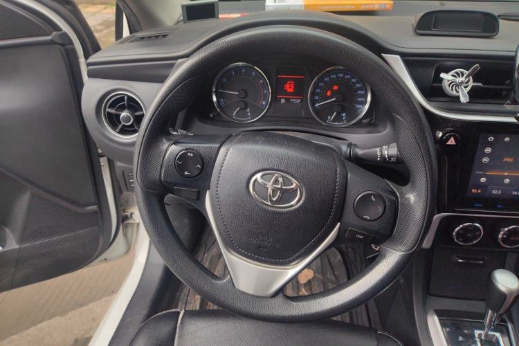 Used Toyota Corolla 2017 Revised Version 1.2T S-CVT GL-i