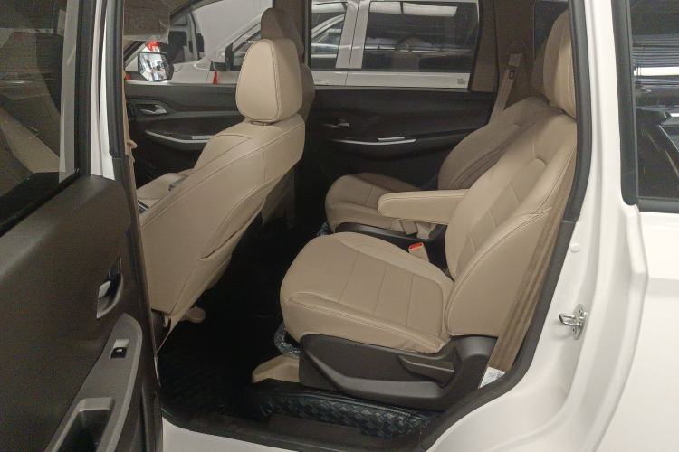 Used Wuling Hongguang 2021 1.5L Revised S Standard Version with Electric Power Steering LAR