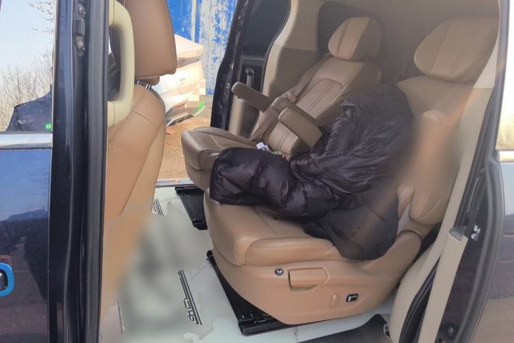 Used Buick GL8 2015 2.4L Luxury Business Premium Edition
