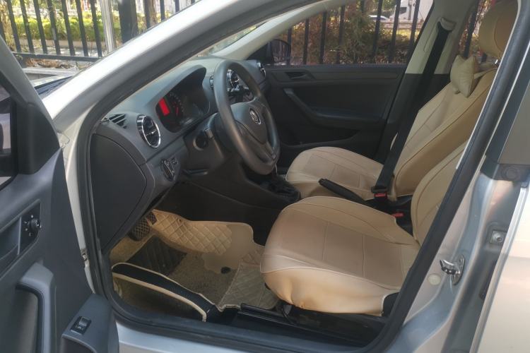 Used Volkswagen Jetta 2017 1.5L Automatic Fashion Model