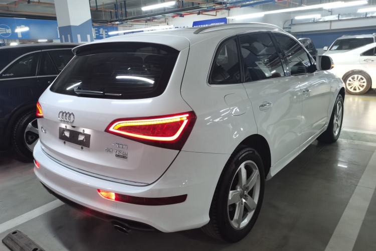 Used Audi Q5 2017 Plus 40 TFSI Ambition Model