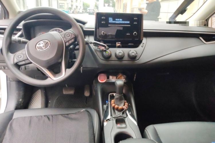 Used Toyota Corolla 2019 1.2T S-CVT GL Pioneer Edition Center Console