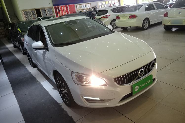 Used Volvo S60 2019 S60L Facelift T5 Intelligent Advanced Edition
