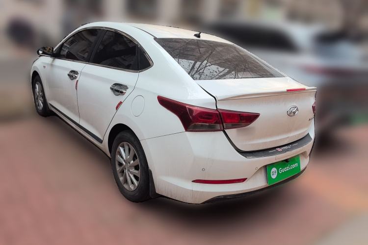 Used Hyundai Verna (new generation) 2016 1.4L Manual Cool Edition GLS Rear Left 45 Deg