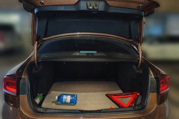 Used Volkswagen Lamando 2015 230TSI DSG Fashion Edition
