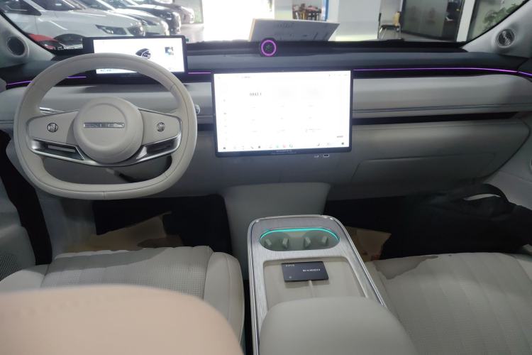 Used EXEED Star Era ET 2025 Extended-Range 240 Max All-Wheel Drive Urban Advanced Driver Assistance
