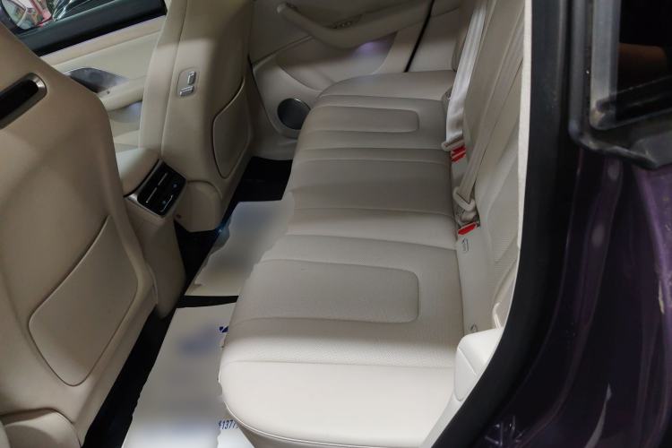 Used Hima Luxeed R7 2025 Extended-Range 331km Ultra Left Rear Seat