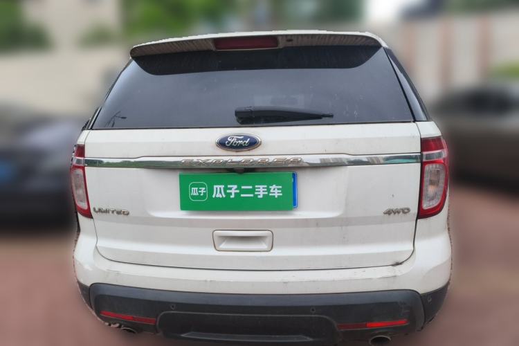 Used Ford Explorer 2013 3.5L Deluxe Model
