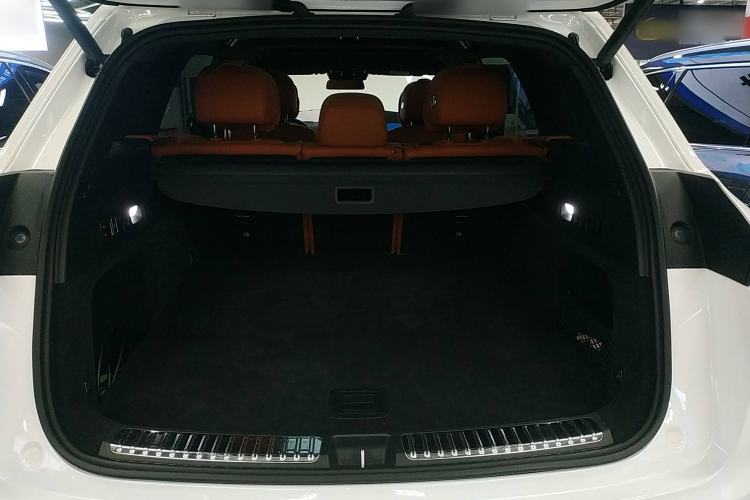 Used Li Auto L7 2023 Pro Model
