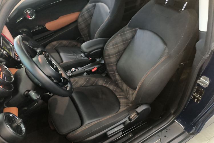 Used MINI MINI 2016 1.5T COOPER SEVEN