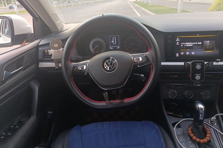 Used Volkswagen Lavida 2021 1.5L Automatic Fashion Edition Steering Wheel