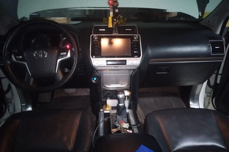 Used Toyota Prado 2018 3.5L Automatic TX-L NAVI with Rear-Mounted Spare Tire Center Console