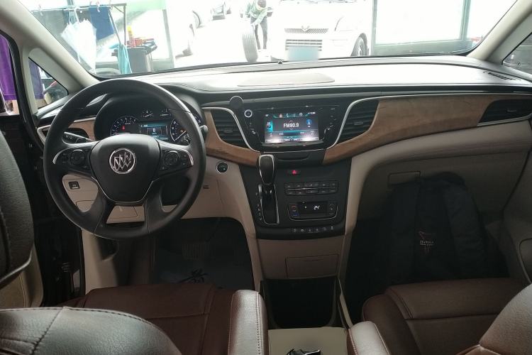 Used Buick GL8 2017 ES 28T Comfort Model China V Standard