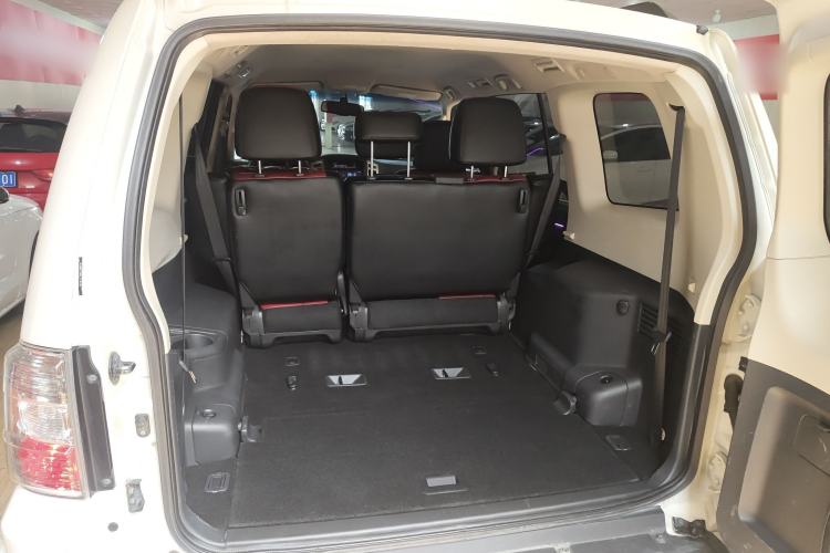 Used Mitsubishi Pajero 2020 3.0L Automatic Luxury Edition
