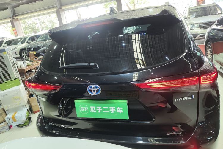 Used Toyota Highlander 2023 2.5L Smart Electric Hybrid Dual-Motor All-Wheel-Drive Luxury 7-Seater