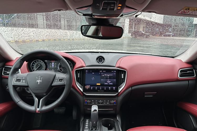 Used Maserati Ghibli 2021 2.0T Sharp Edition