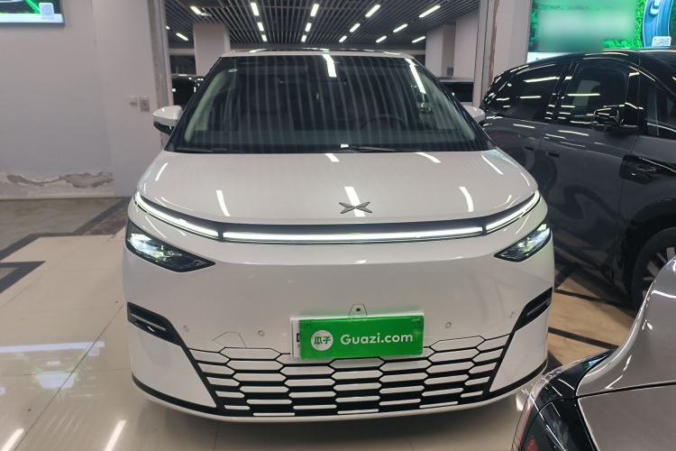 Used XPeng X9 2025 740 Ultra-Long Range Max
