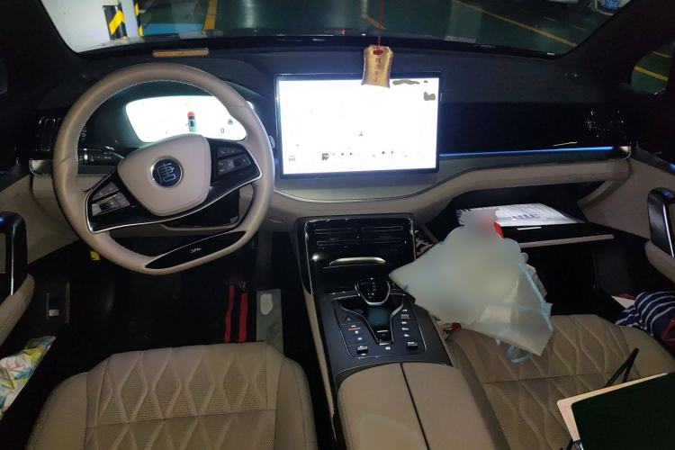 Used BYD Tang New Energy 2024 DM-i Glory Edition 112KM Prestige Model
