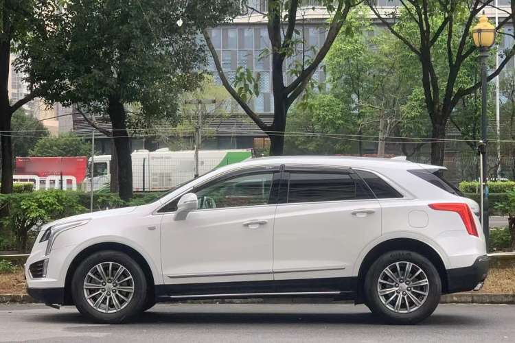 Used Cadillac XT5 2016 25T Luxury Model
